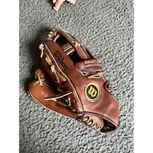 Wilson A9833 Force 2 LFT Cowhide Baseball Fielder Glove Mitt 11in